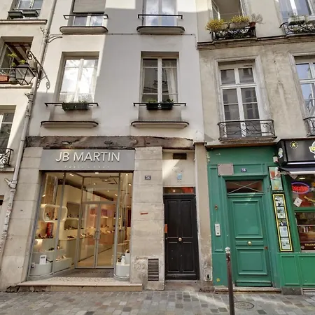 Saint Paul, Rue Des Rosiers - Id 24 *